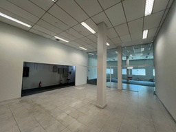 Prédio Inteiro de 220m² no bairro Demarchi, em São Bernardo do Campo | Eu Corretor