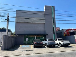 Prédio Inteiro de 220m² no bairro Demarchi, em São Bernardo do Campo | Eu Corretor