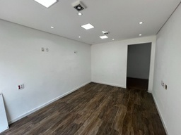 Loja / Salão / Ponto Comercial de 65m² no bairro Vila João Basso, em São Bernardo do Campo | Eu Corretor