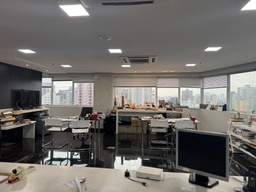 Sala Comercial de 90m² no bairro Santa Terezinha, em São Bernardo do Campo | Eu Corretor