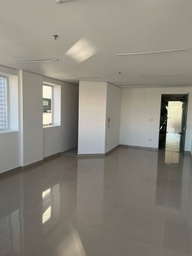 Sala Comercial de 45m² no bairro Santa Terezinha, em São Bernardo do Campo | Eu Corretor