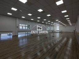 Prédio Inteiro de 943m² no bairro Parque São Pedro, em São Bernardo do Campo | Eu Corretor