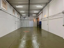Galpão / Depósito / Armazém de 550m² no bairro Planalto, em São Bernardo do Campo | Eu Corretor