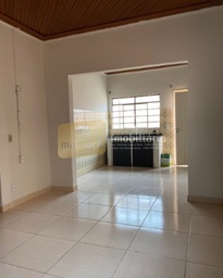 Casa de 3 quartos, no bairro Centro, em Pompéia | Eu Corretor
