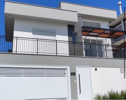 Casa de 3 quartos, 208m² no bairro Pedra Branca, em Palhoça | Eu Corretor