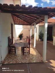 Casa de 3 quartos, no bairro Centro, em General Salgado | Eu Corretor