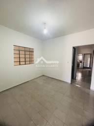 Casa de 4 quartos, no bairro Jardim São Roque, em São José do Rio Pardo | Eu Corretor