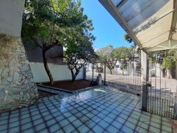 Sobrado de 8 quartos, 276m² no bairro Campo Belo, em São Paulo | Eu Corretor