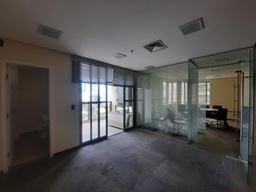 Sala Comercial de 110m² no bairro Vila Olímpia, em São Paulo | Eu Corretor
