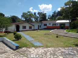 Casa de 12 quartos, 1500m² no bairro Barra Funda, em São Lourenço da Serra | Eu Corretor