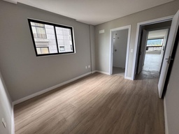 Apartamento de 2 quartos, 80m² no bairro BAL. PEREQUÊ, em Porto Belo | Eu Corretor