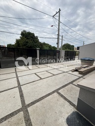 Geminado de 2 quartos, no bairro Jardim Atlântico Oeste (Itaipuaçu), em Maricá | Eu Corretor