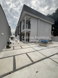 Geminado de 2 quartos, no bairro Jardim Atlântico Oeste (Itaipuaçu), em Maricá | Eu Corretor