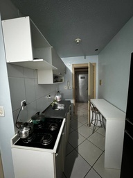 Kitnet de 1 quarto, no bairro Presidente Vargas, em Caxias do Sul | Eu Corretor