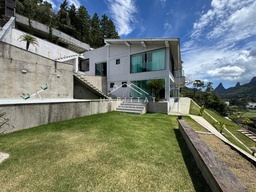 Casa de 4 quartos, 1730m² no bairro Carlos Guinle, em Teresópolis | Eu Corretor