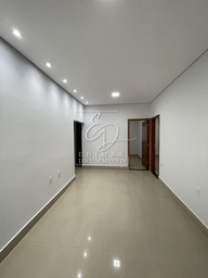 Casa de 4 quartos, no bairro CPA, em Cuiabá | Eu Corretor