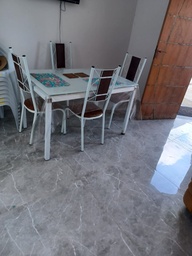 Casa de 2 quartos, no bairro Parque Independência, em Juiz de Fora | Eu Corretor