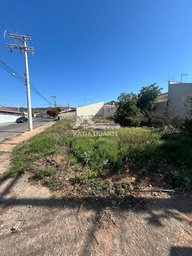 Lote/Terreno no bairro Vila Verde, em São José do Rio Pardo | Eu Corretor