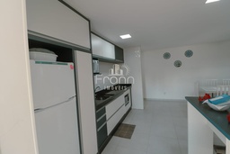 Apartamento de 2 quartos, no bairro Armação do Itapocoroy, em Penha | Eu Corretor
