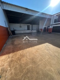 Galpão / Depósito / Armazém de no bairro Distrito Industrial Vinício Spessotto, em São José do Rio Pardo | Eu Corretor