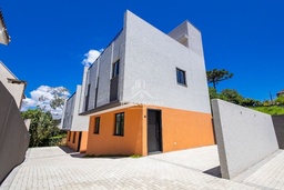 Sobrado de 3 quartos, 122m² no bairro Abranches, em Curitiba | Eu Corretor