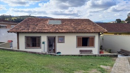 Casa no bairro Galo Branco, em Lambari | Eu Corretor