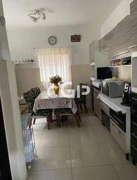 Casa de 3 quartos, no bairro São Benedito , em Juiz de Fora | Eu Corretor