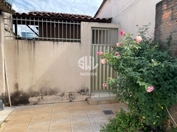 Casa de 3 quartos, 200m² no bairro Presidente Roosevelt, em Uberlândia | Eu Corretor