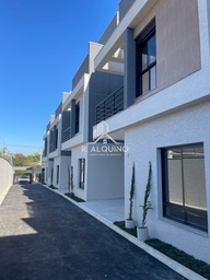 Sobrado de 3 quartos, 130m² no bairro Bacacheri, em Curitiba | Eu Corretor