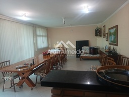 Casa de 4 quartos, 559m² no bairro Vila Trujillo, em Sorocaba | Eu Corretor