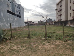 Lote/Terreno de 480m² no bairro Praia grande, em Fundão | Eu Corretor