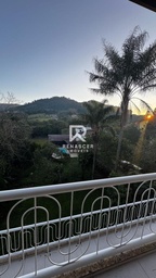 Casa de 5 quartos, 420m² no bairro Vila Nova, em Porto Alegre | Eu Corretor
