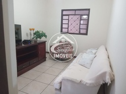 Casa de 4 quartos, no bairro Alto Caiçaras, em Belo Horizonte | Eu Corretor