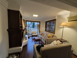 Casa de Condomínio de 4 quartos, 228m² no bairro Cristal, em Porto Alegre | Eu Corretor