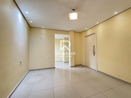 Sala Comercial de no bairro Centro Histórico, em Porto Alegre | Eu Corretor
