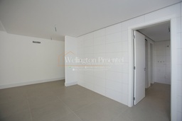 Apartamento de 3 quartos, 394m² no bairro Tristeza, em Porto Alegre | Eu Corretor