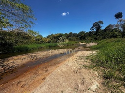 Fazenda/Sítios/Chácaras de 20000m² no bairro Área Rural de Cacoal, em Cacoal | Eu Corretor