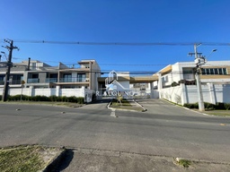 Lote/Terreno de no bairro Santa Cândida, em Curitiba | Eu Corretor