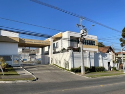 Lote/Terreno de no bairro Santa Cândida, em Curitiba | Eu Corretor