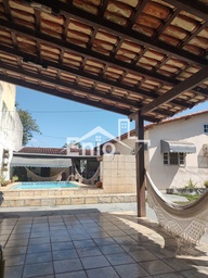 Casa de 4 quartos, 720m² no bairro Praia Grande, em Fundão | Eu Corretor