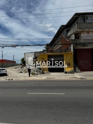 Lote/Terreno de no bairro Siqueira, em Fortaleza | Eu Corretor