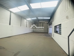 Galpão / Depósito / Armazém de no bairro Distrito Industrial Vinício Spessotto, em São José do Rio Pardo | Eu Corretor