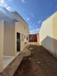 Casa de 2 quartos, no bairro Loteamento Residencial Flor-de-Lis, em Cuiabá | Eu Corretor