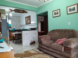 Apartamento de 2 quartos, no bairro CENTRO, em Balneário Piçarras | Eu Corretor
