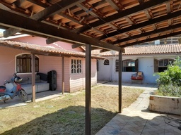 Casa de 4 quartos, no bairro Itacolomi, em Balneário Piçarras | Eu Corretor