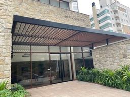 Apartamento de 4 quartos, no bairro Itacolomi, em Balneário Piçarras | Eu Corretor