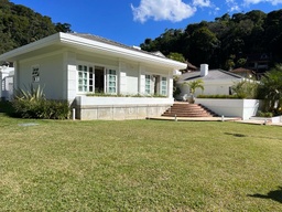 Casa de Condomínio de 6 quartos, 2400m² no bairro Carlos Guinle, em Teresópolis | Eu Corretor