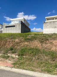 Lote/Terreno de 490m² no bairro Condomínio Residencial Jaguary, em São José dos Campos | Eu Corretor