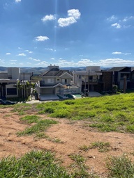 Lote/Terreno de 490m² no bairro Condomínio Residencial Jaguary, em São José dos Campos | Eu Corretor