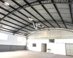 Galpão / Depósito / Armazém de 780m² no bairro Chácaras Reunidas, em São José dos Campos | Eu Corretor